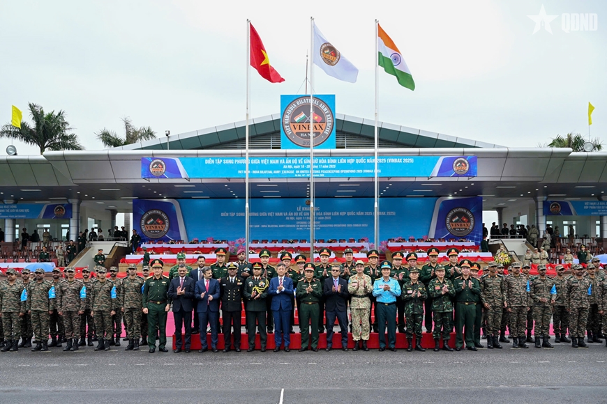 /UploadStore/admin/251111 khai mac vinbax/13.jpg